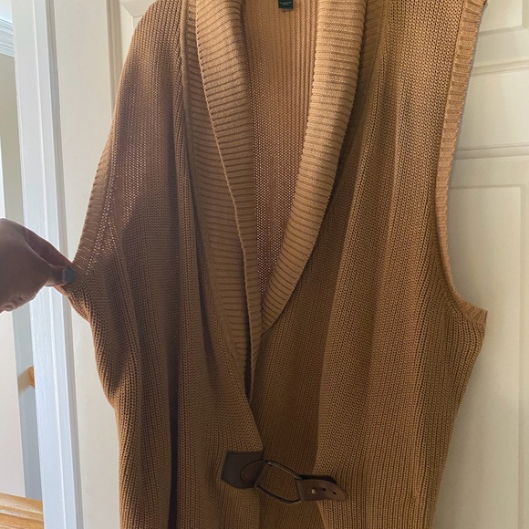 Sweater Vest - Picture 4 of 4